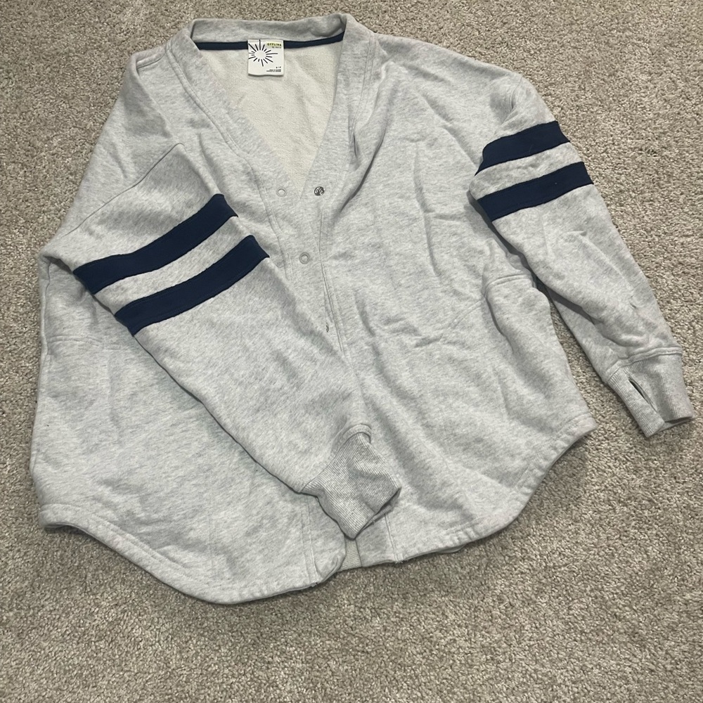 Aerie offline women’s varsity cardigan - size small worn once